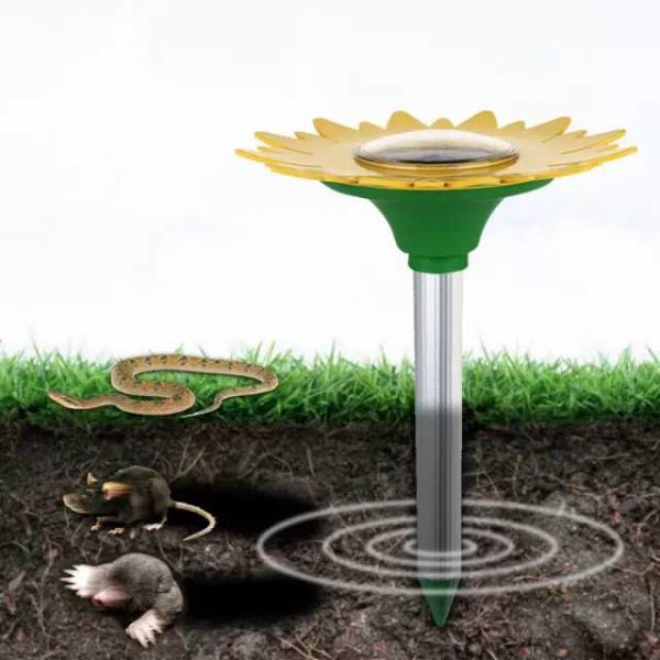 Echel-solar-powered-snakes-and-rats-repellers/ - Image 2